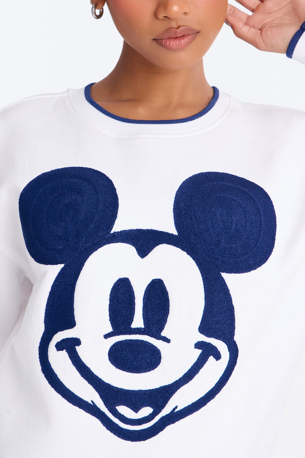 Mickey Mouse Embroidered Crew Neck Sweatshirt - White