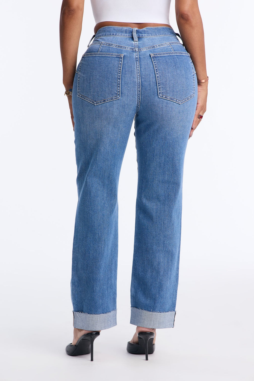 Salinas Curvy Stretch Straight Leg Jeans - Medium Wash