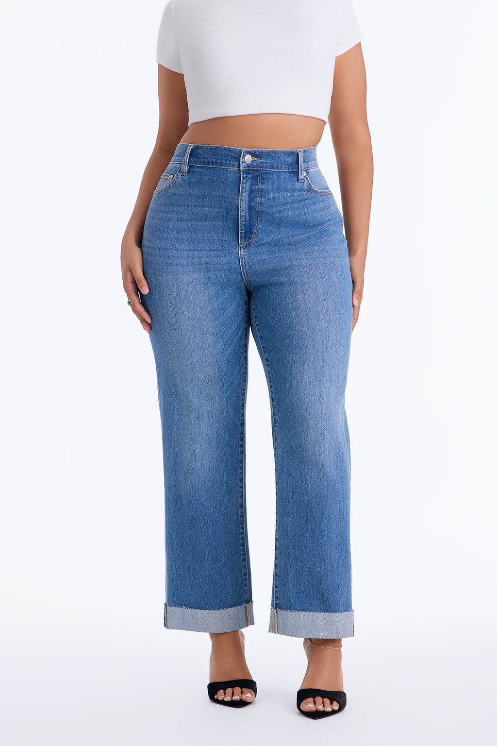 Salinas Curvy Stretch Straight Leg Jeans - Medium Wash
