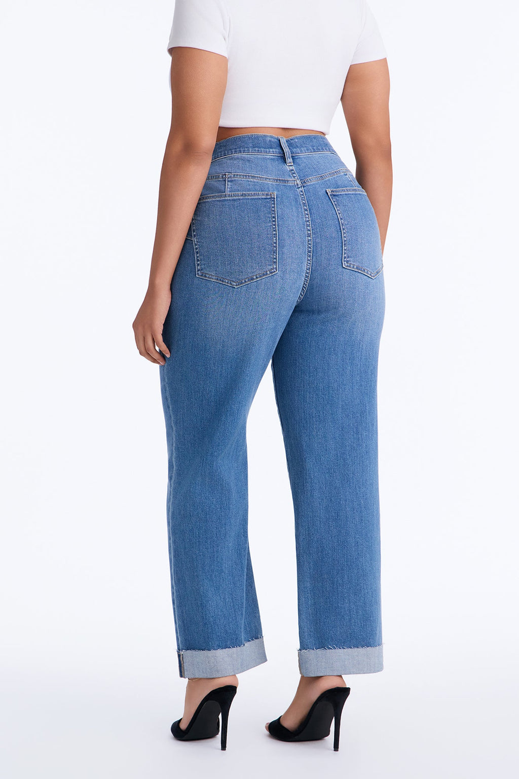 Salinas Curvy Stretch Straight Leg Jeans - Medium Wash