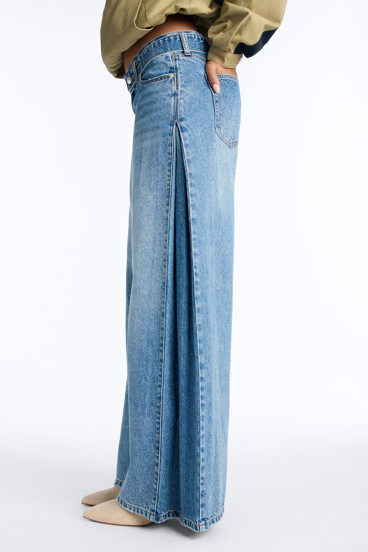 Almost Ready Mid Waist Wide Leg Jeans - Medium Wash
