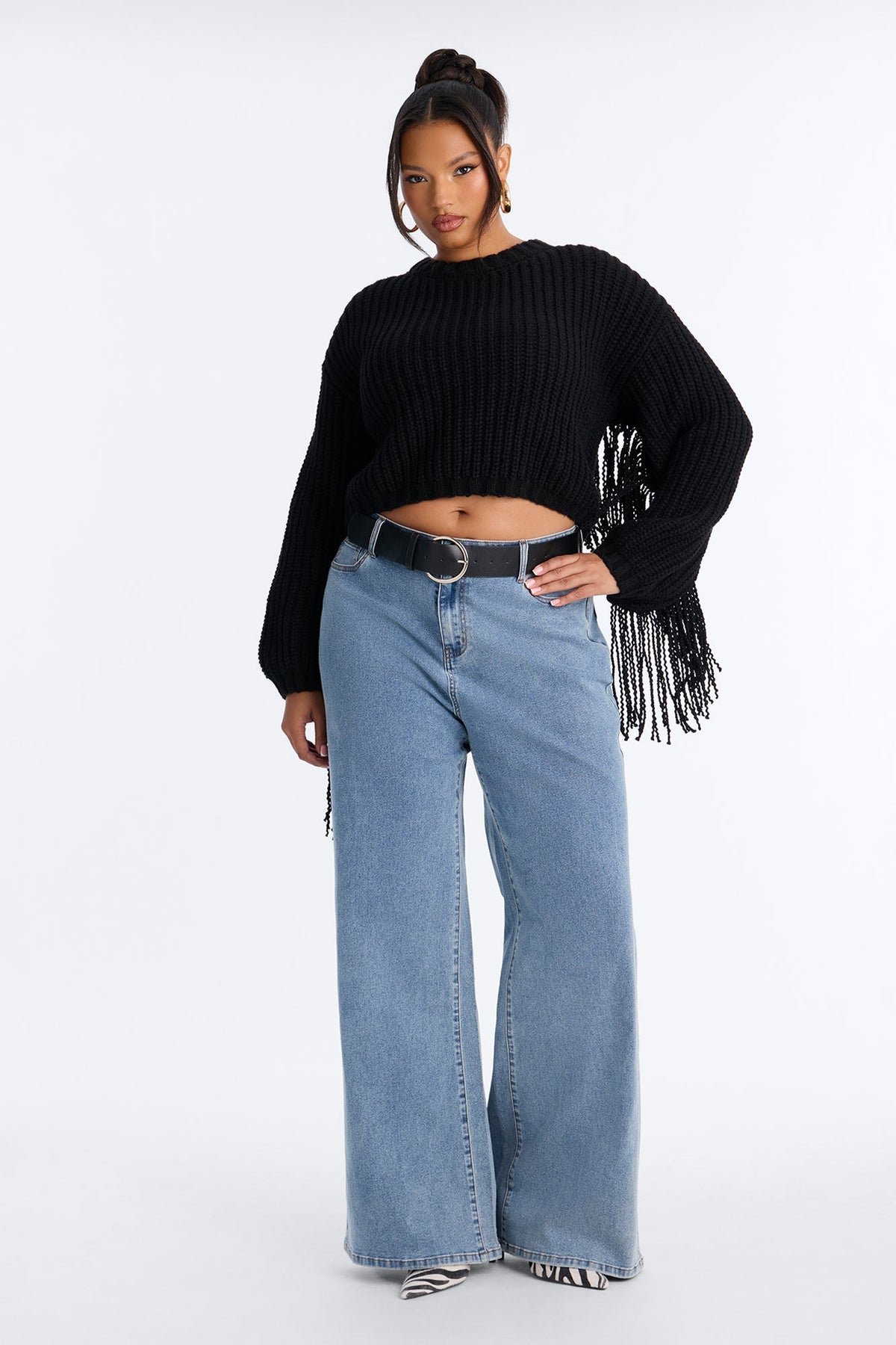 Wild Breeze Fringe Pullover Sweater - Black