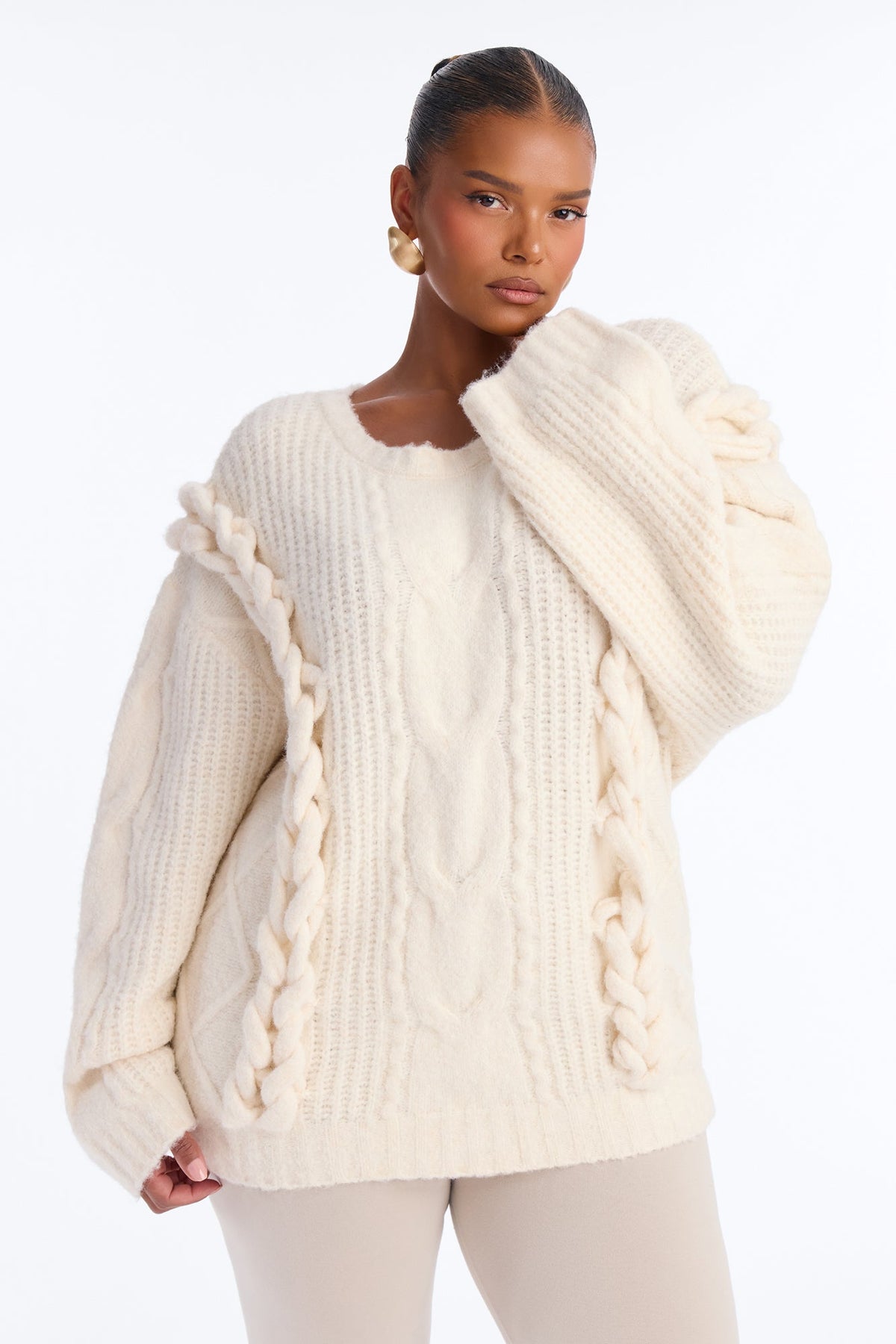 Halle Chunky Cable Knit Pullover Sweater - Cream