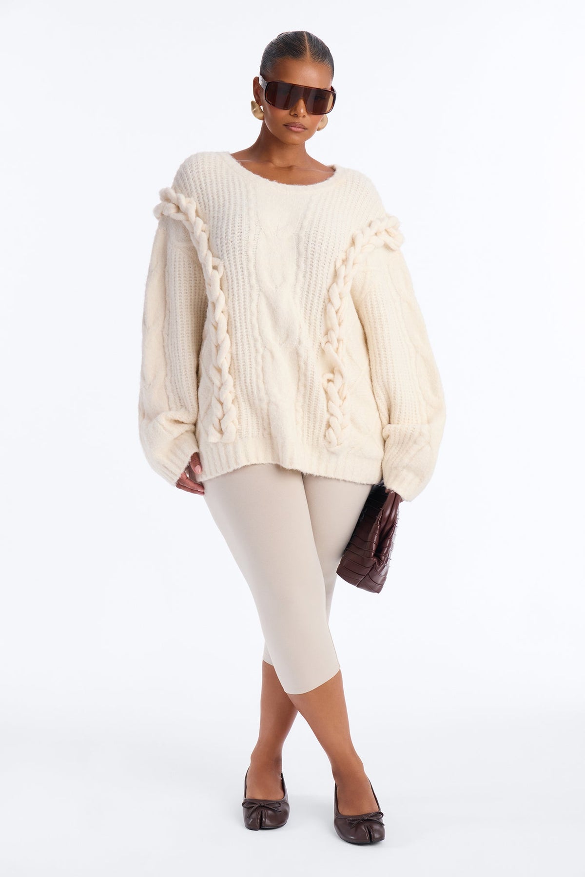 Halle Chunky Cable Knit Pullover Sweater - Cream