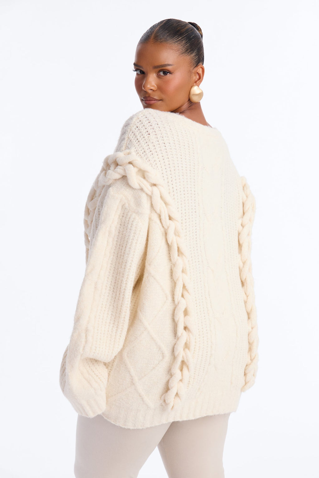 Halle Chunky Cable Knit Pullover Sweater - Cream