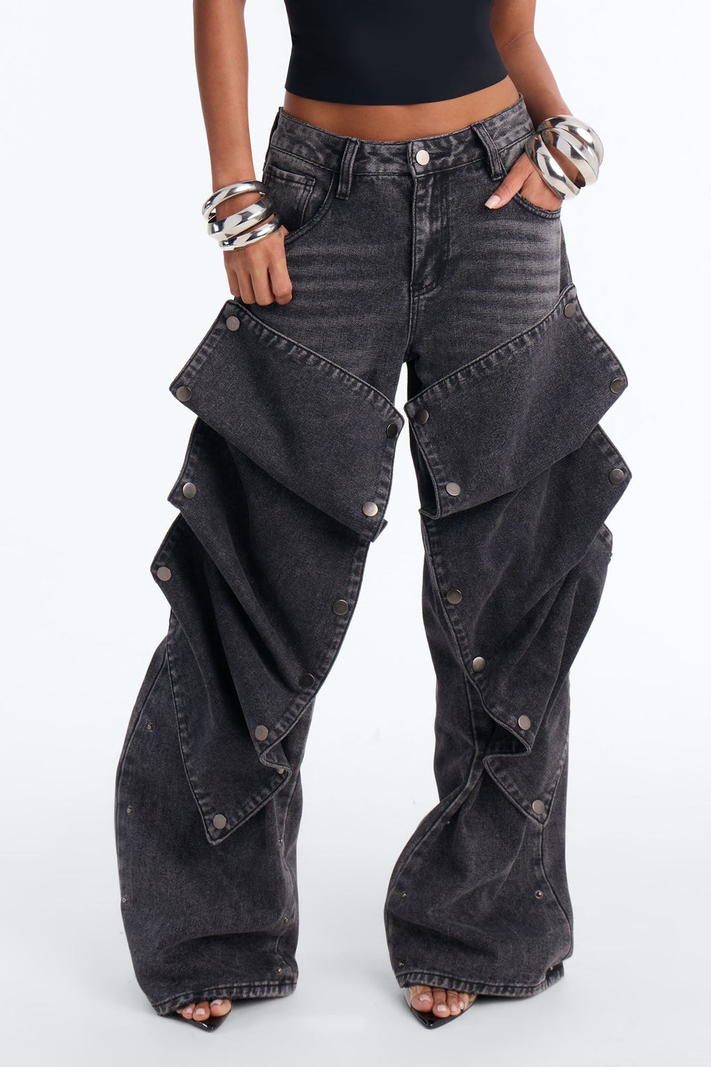 Stay Detached Wide Leg Jeans - Black Wash