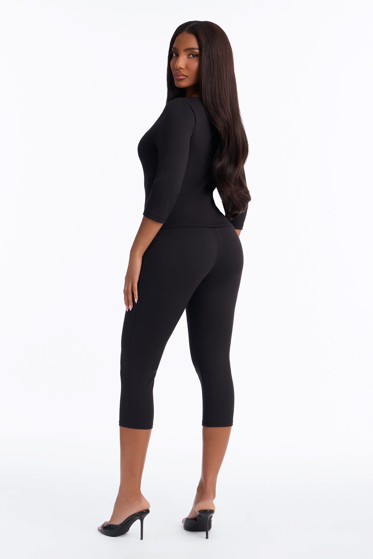 Maria Boat Neck Capri Set - Black