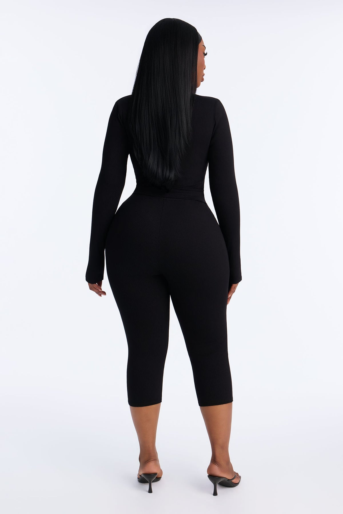 Rayanne Snatched Capri Set - Black