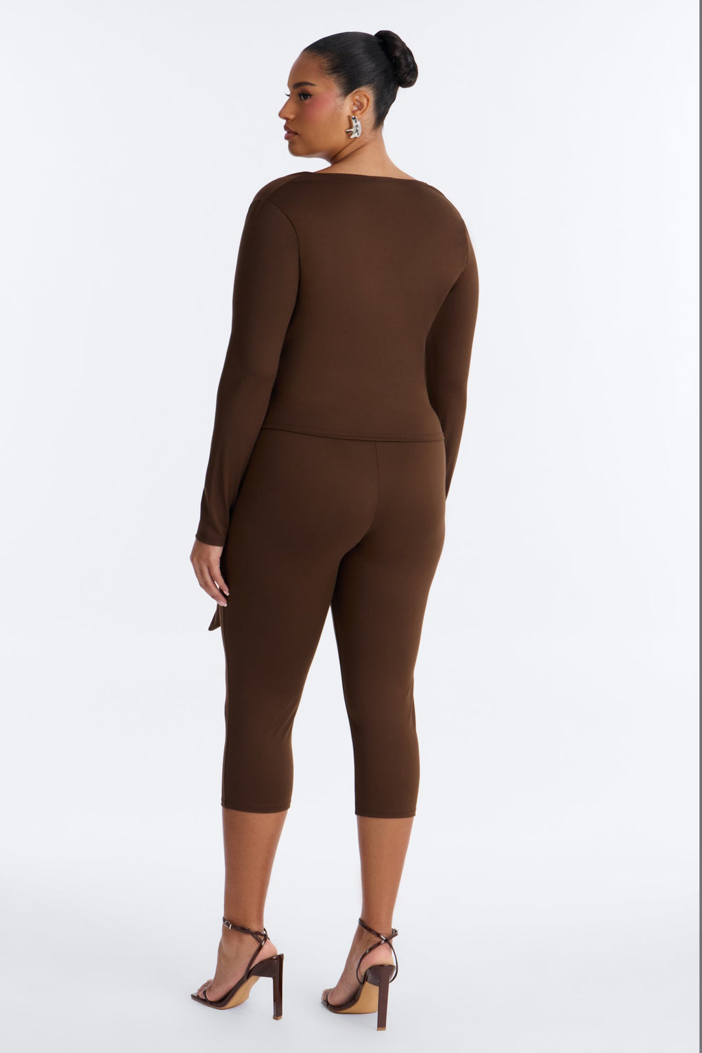 Oden Cowl Neck Capri Set - Chocolate