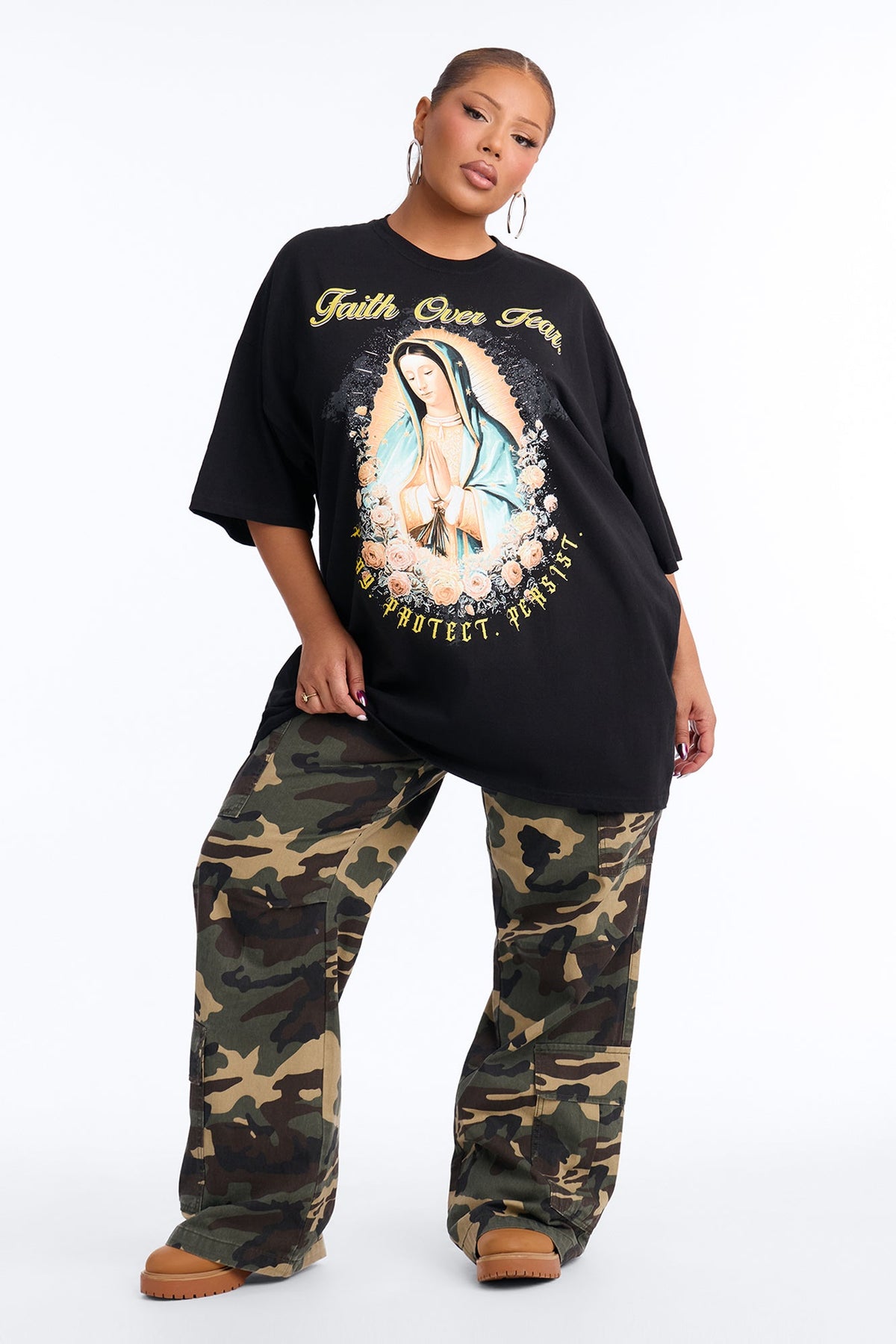 Faith Over Fear Praying Tee - Black