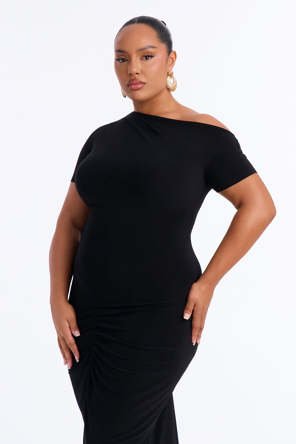 Dani Ruched Off Shoulder Maxi Dress - Black