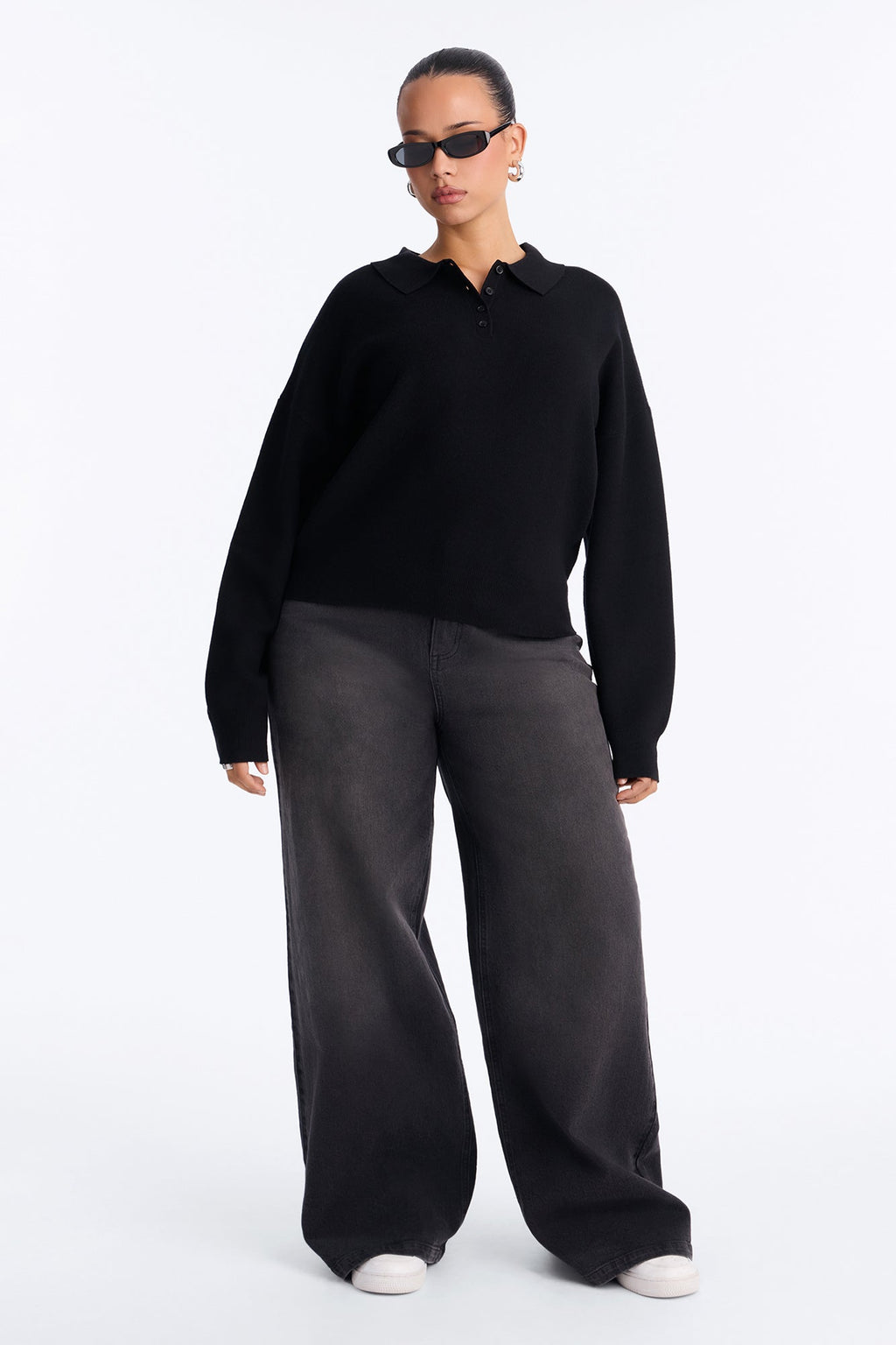Subtle Finish Pullover Sweater - Black