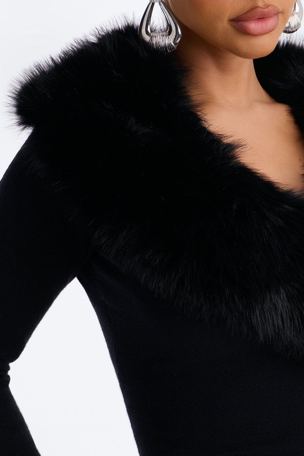 Samara Faux Fur Pullover Sweater - Black