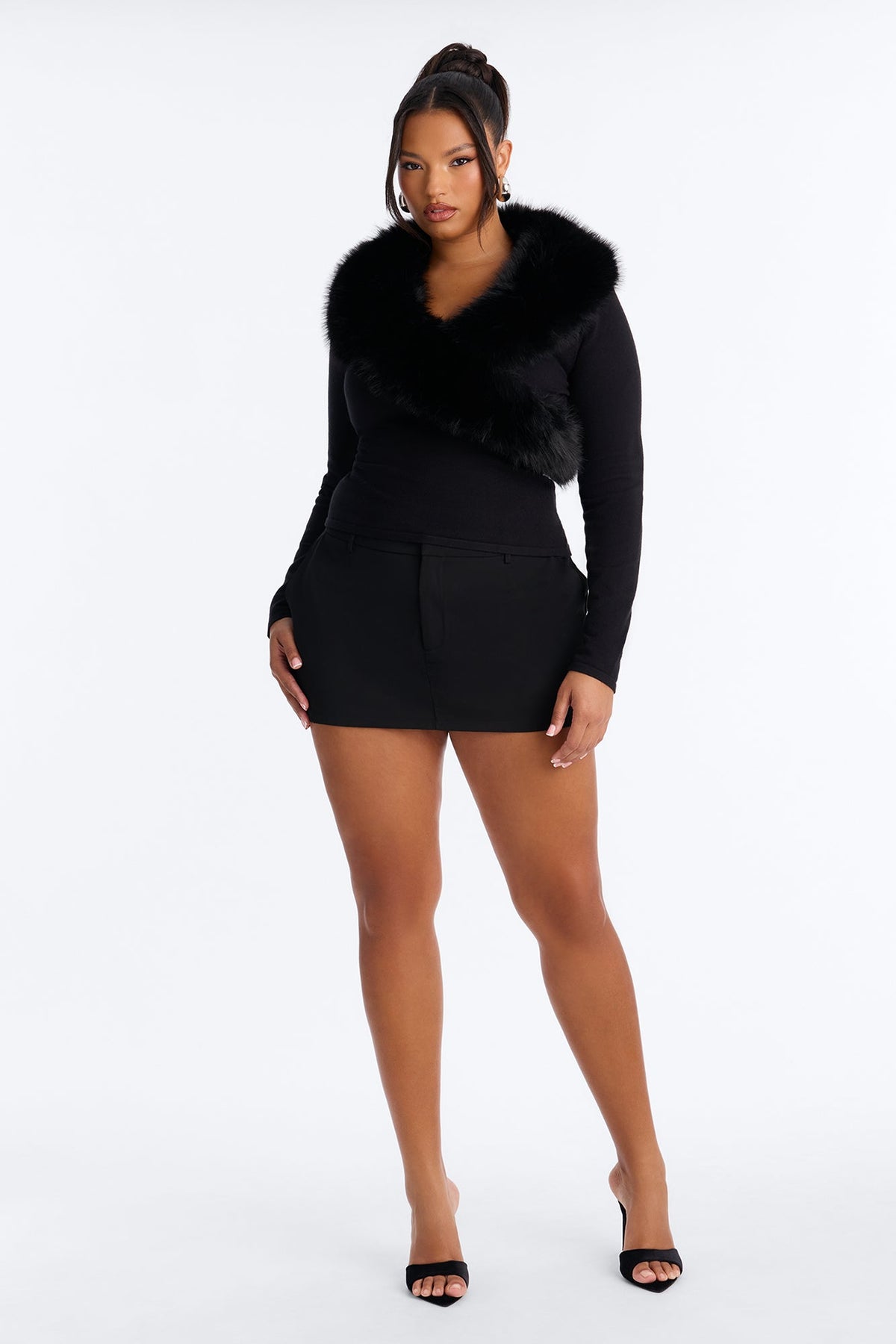 Samara Faux Fur Pullover Sweater - Black
