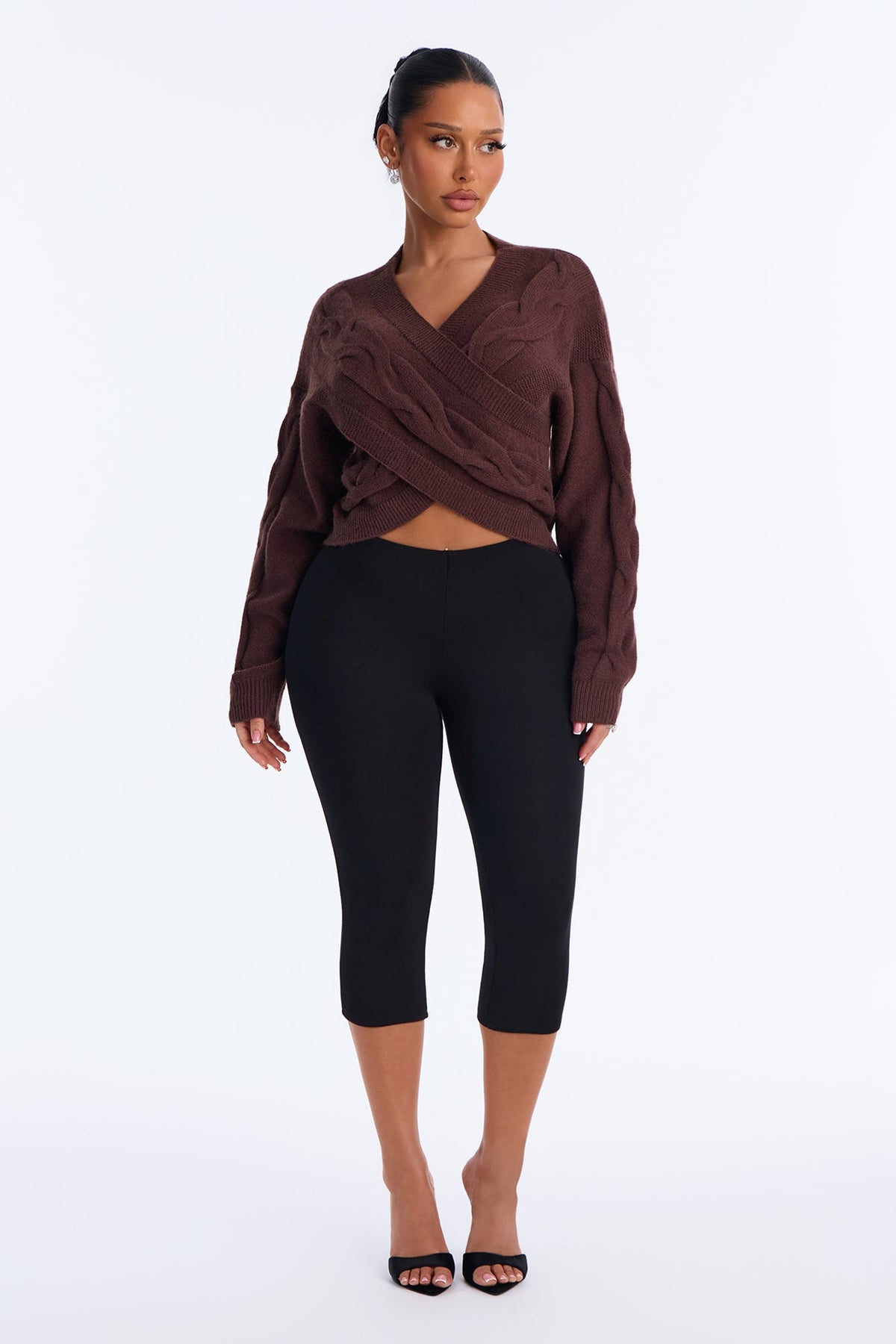 Chilly Serene Cropped Cable Knit Pullover Sweater - Chocolate