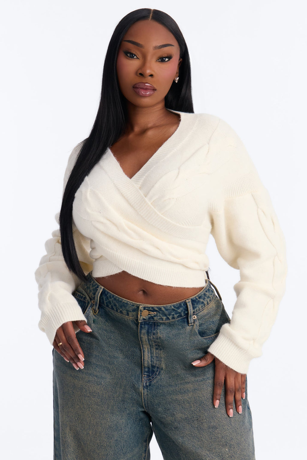 Chilly Serene Cropped Cable Knit Pullover Sweater - Ivory