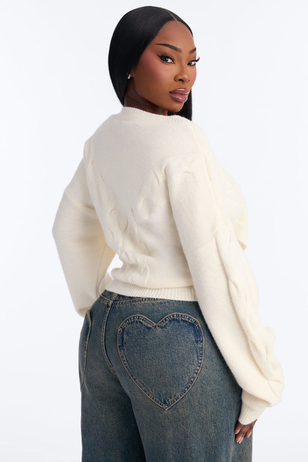 Chilly Serene Cropped Cable Knit Pullover Sweater - Ivory