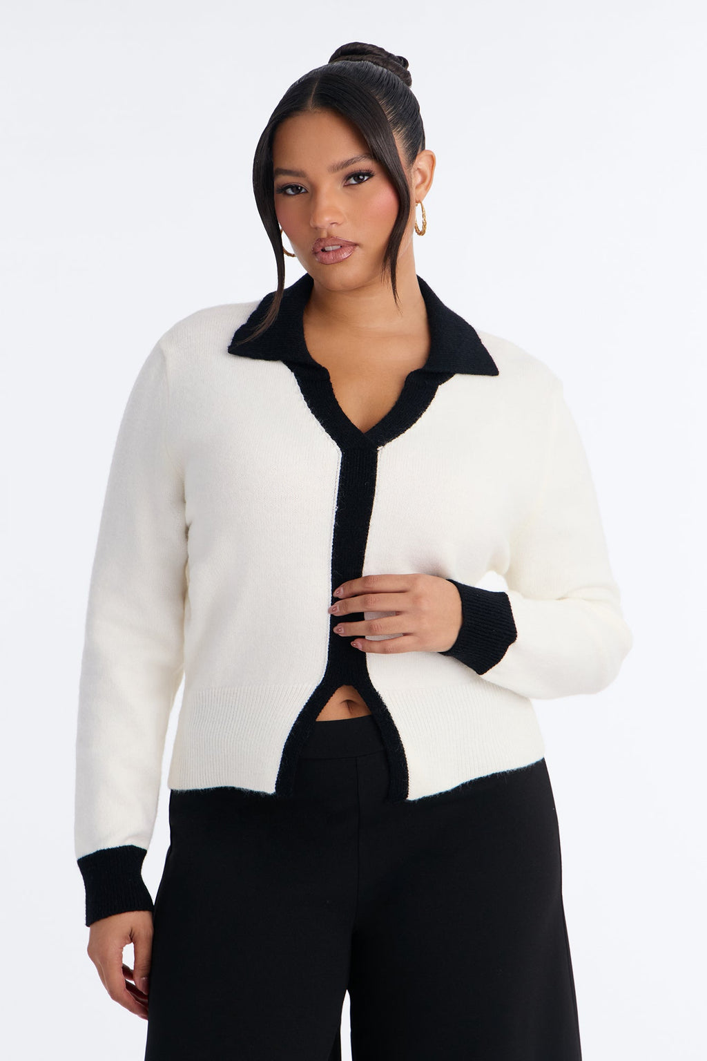 All About It Contrast Pullover Sweater - White/Black