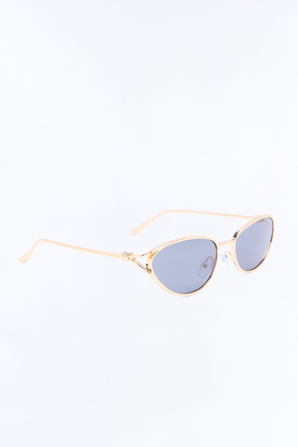 Sidewalk Chic Sunglasses - Black/Gold