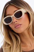 Got You To Stay Sunglasses - Beige