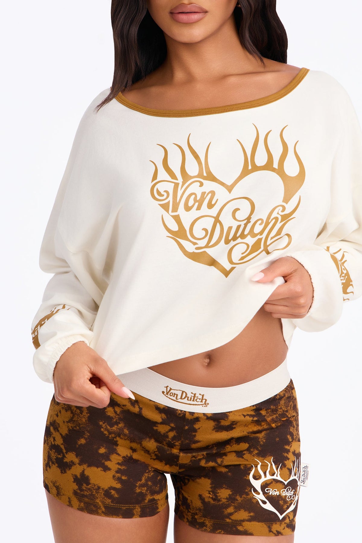 Von Dutch Flame Heart Off Shoulder PJ Short Set - Cream/combo