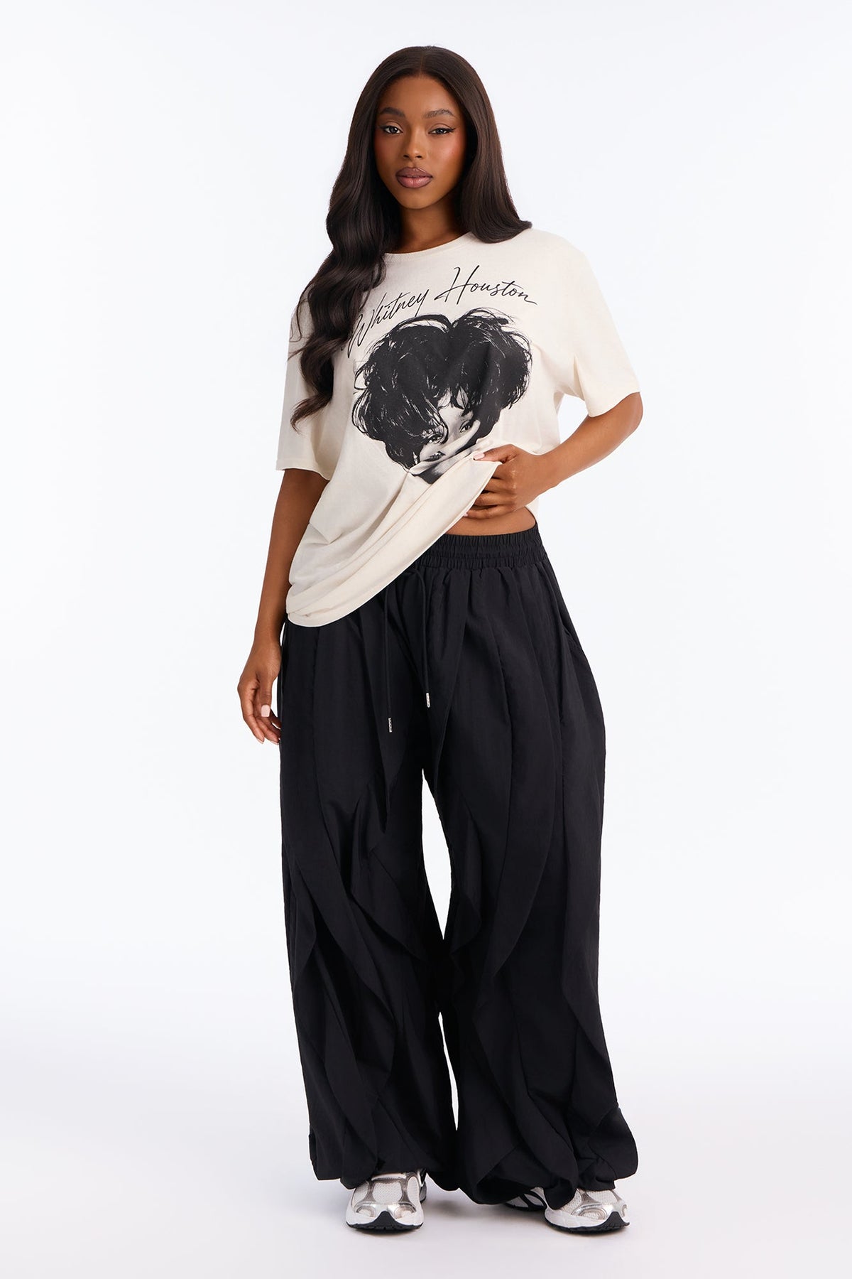 Whitney Houston Portrait Tee - Off White