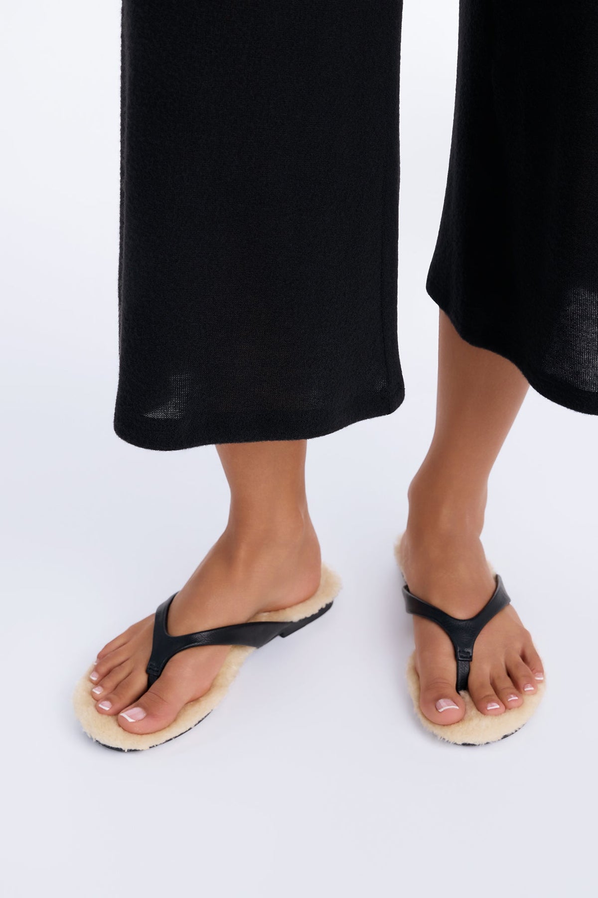 Playing Favorites Sherpa Flip Flops - Sand/combo