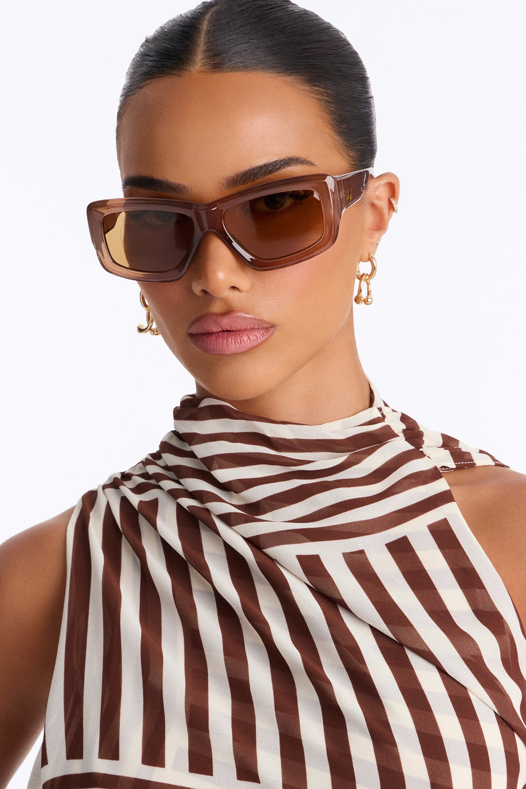 On The Go Sunglasses - Brown