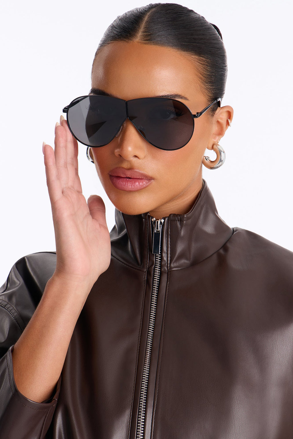 I'm That Girl Sunglasses - Black